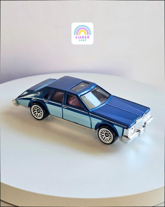 Hot Wheels 1982 Cadillac Seville (Uncarded) - Kinder Logs