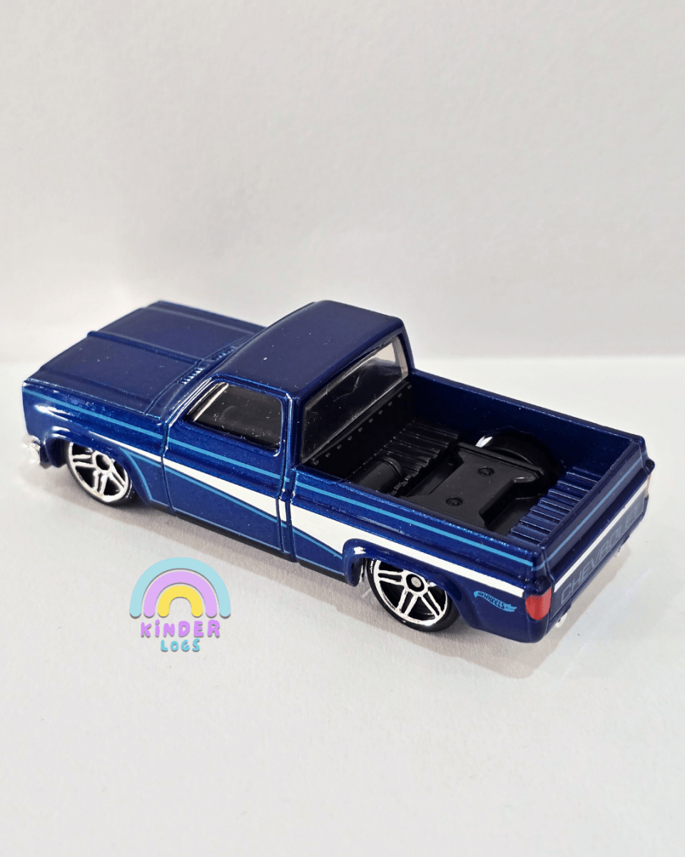 Hot Wheels 1983 Chevy Silverado (Uncarded) - Kinder Logs