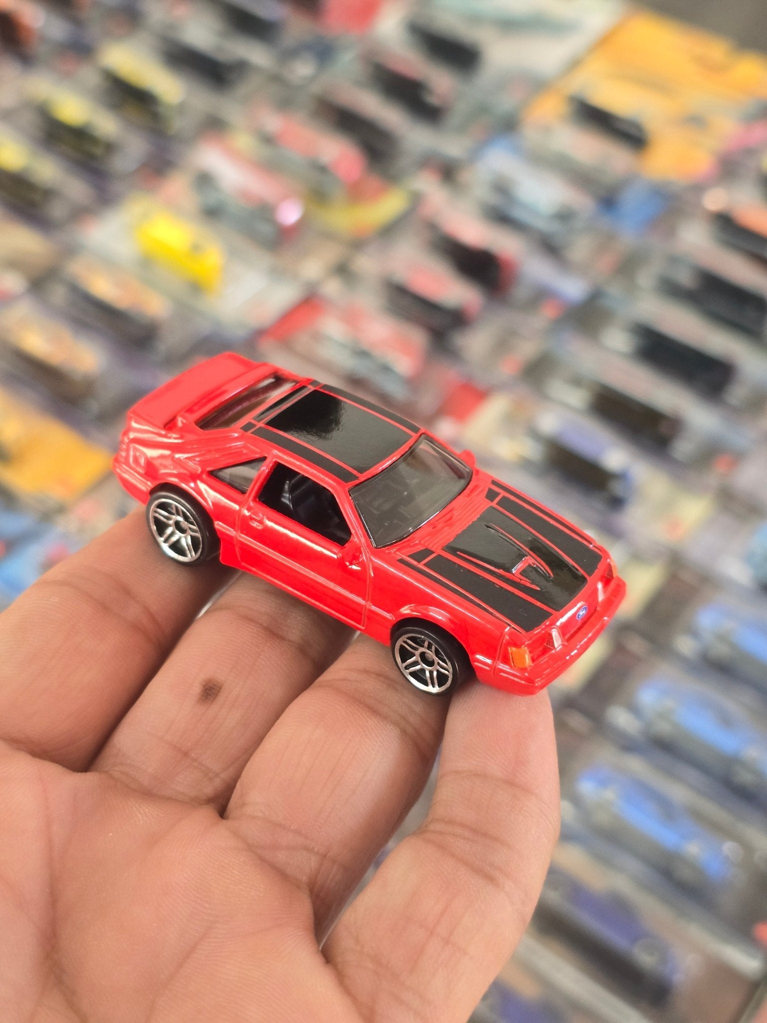 Hot Wheels 1984 Ford Mustang SVO - Red (Uncarded) - Kinder Logs
