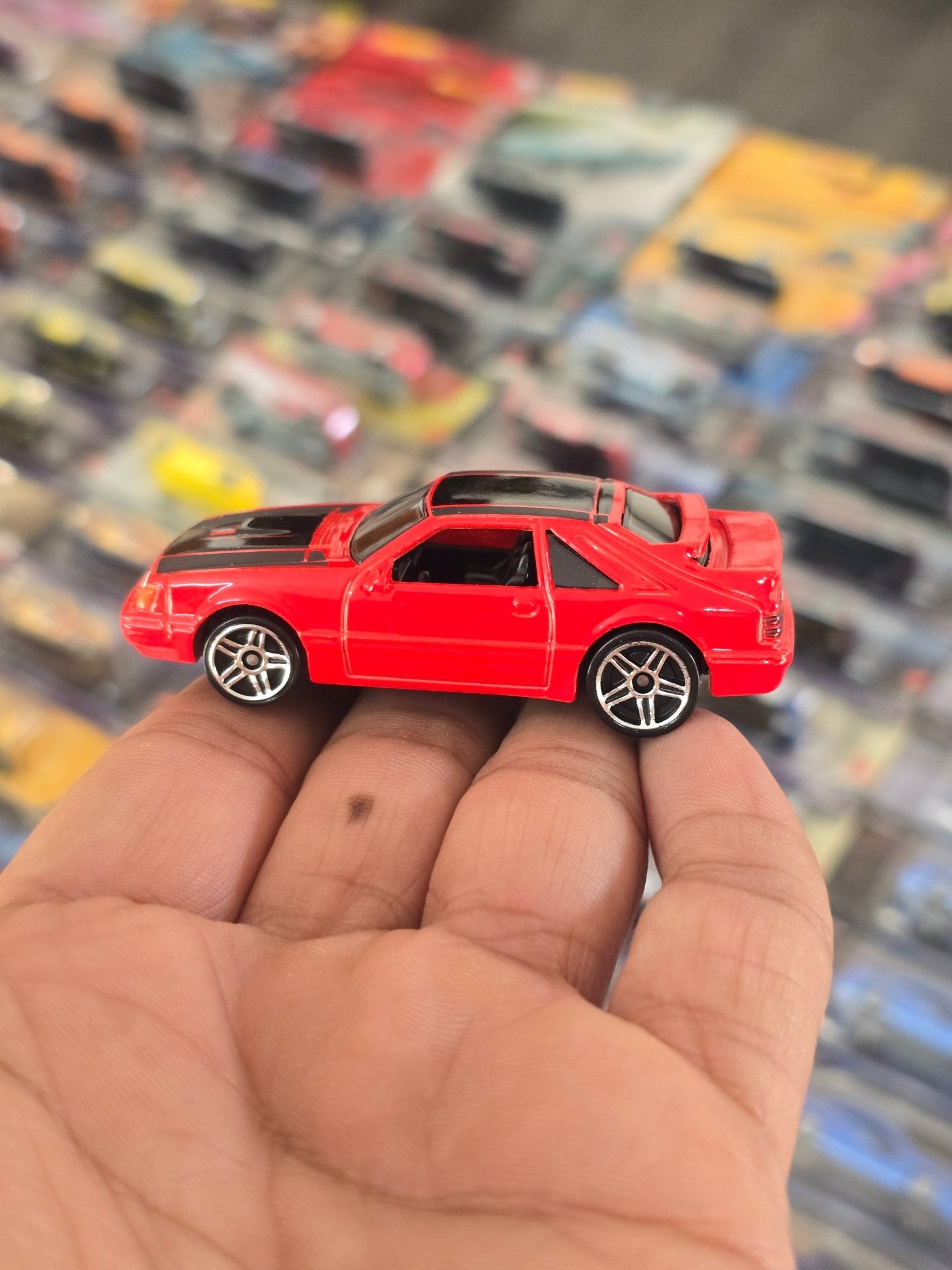 Hot Wheels 1984 Ford Mustang SVO - Red (Uncarded) - Kinder Logs