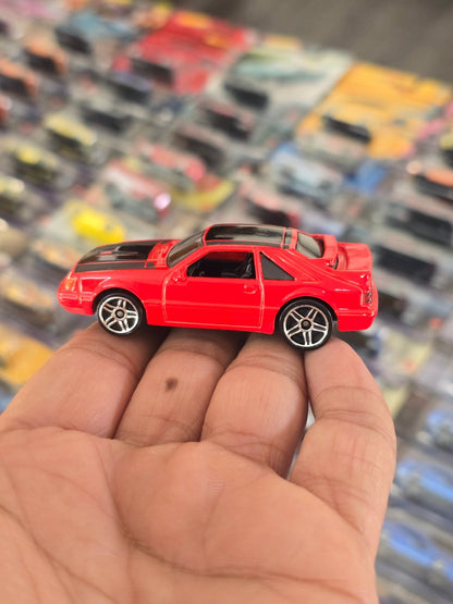 Hot Wheels 1984 Ford Mustang SVO - Red (Uncarded) - Kinder Logs