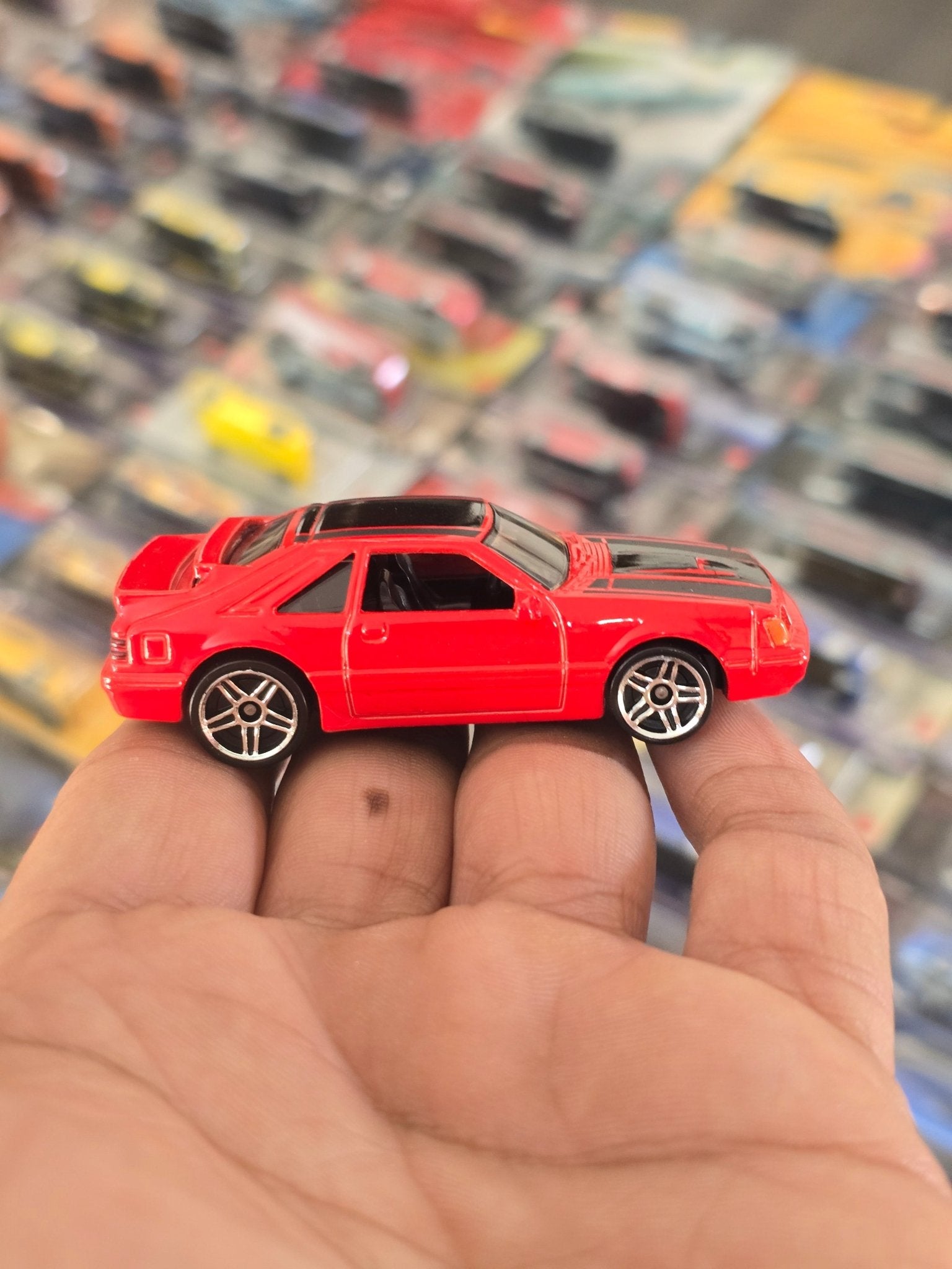 Hot Wheels 1984 Ford Mustang SVO - Red (Uncarded) - Kinder Logs