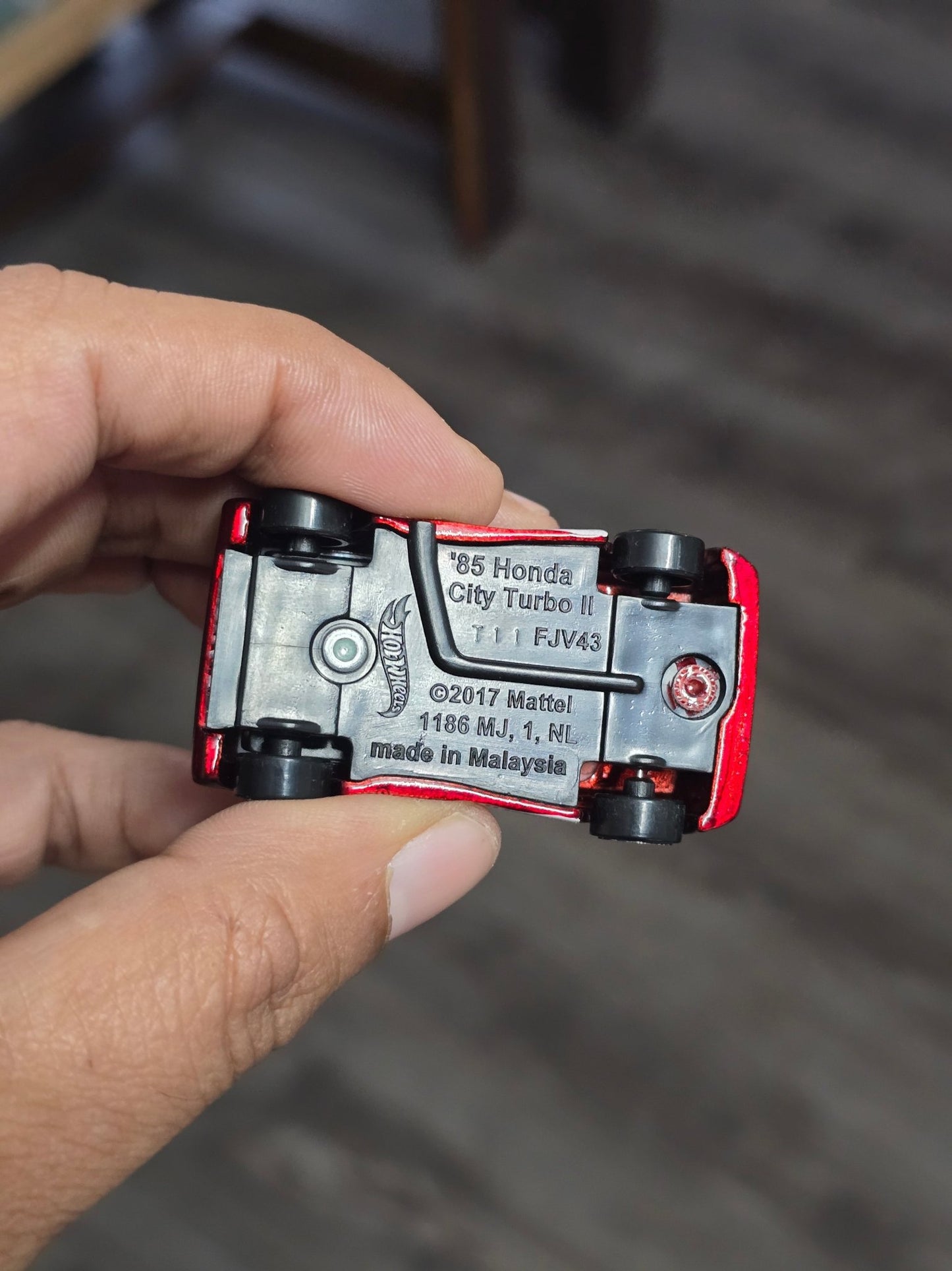 Hot Wheels 1985 Honda City Turbo II - Ultra Hots (Uncarded - New) - Kinder Logs