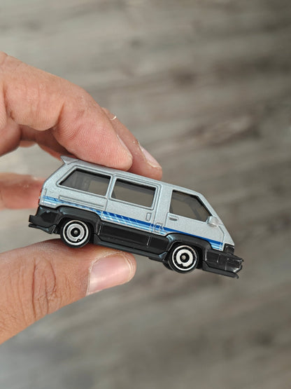 Hot Wheels 1986 Toyota Van - Silver (Uncarded - New) - Kinder Logs
