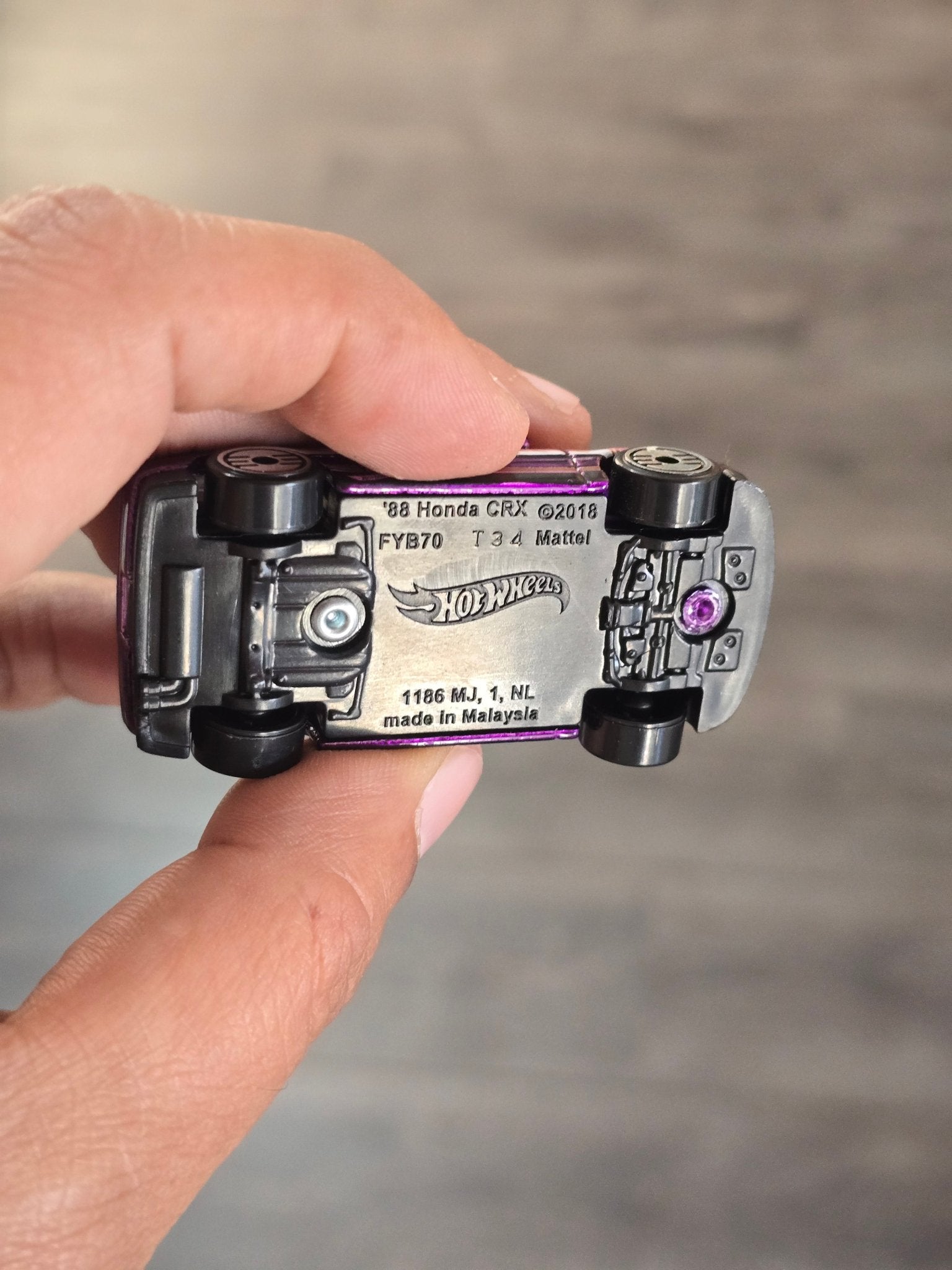 Hot Wheels 1988 Honda CR - X - Ultra Hots (Uncarded - New) - Kinder Logs