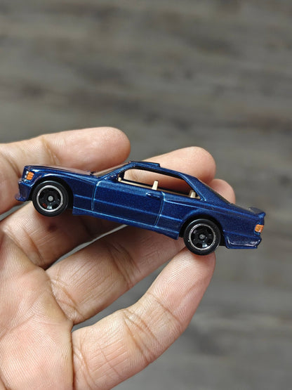 Hot Wheels 1989 Mercedes - Benz 560 SEC AMG - Dark Blue (Uncarded) - Kinder Logs