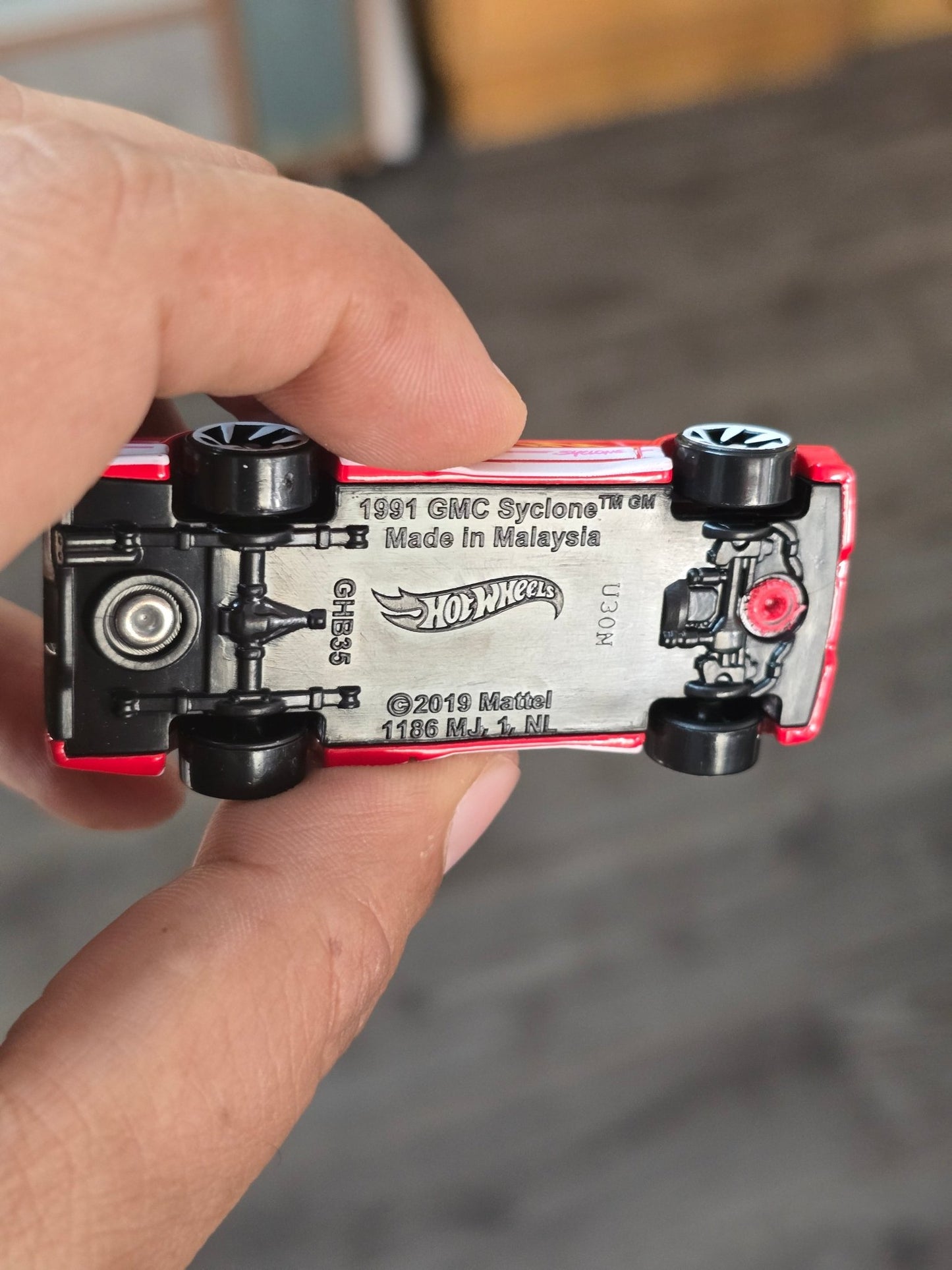 Hot Wheels 1991 GMC Syclone - Red With White Graphics (Uncarded - New) - Kinder Logs