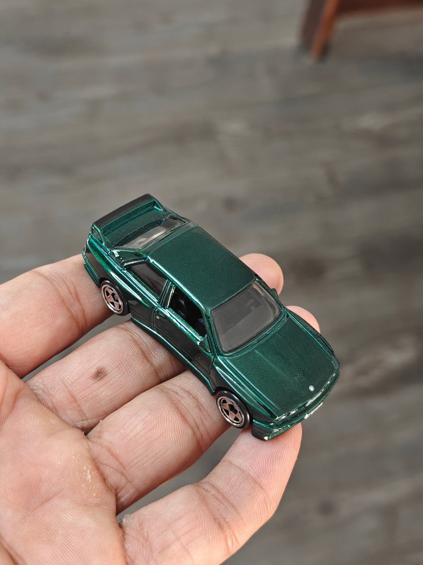Hot Wheels 1992 BMW M3 - Green (Uncarded - New) - Kinder Logs