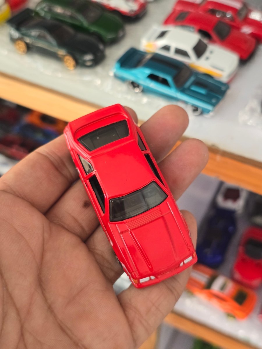 Hot Wheels 1992 Ford Mustang - Red (Uncarded) - Kinder Logs