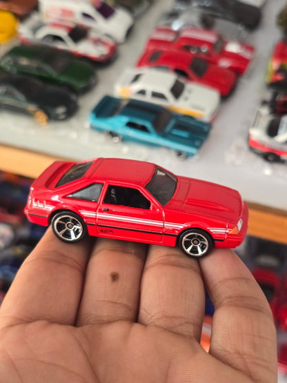 Hot Wheels 1992 Ford Mustang - Red (Uncarded) - Kinder Logs