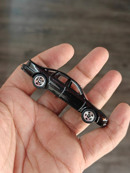 Hot Wheels 1996 Chevrolet Impala SS - Black (Uncarded) - Kinder Logs