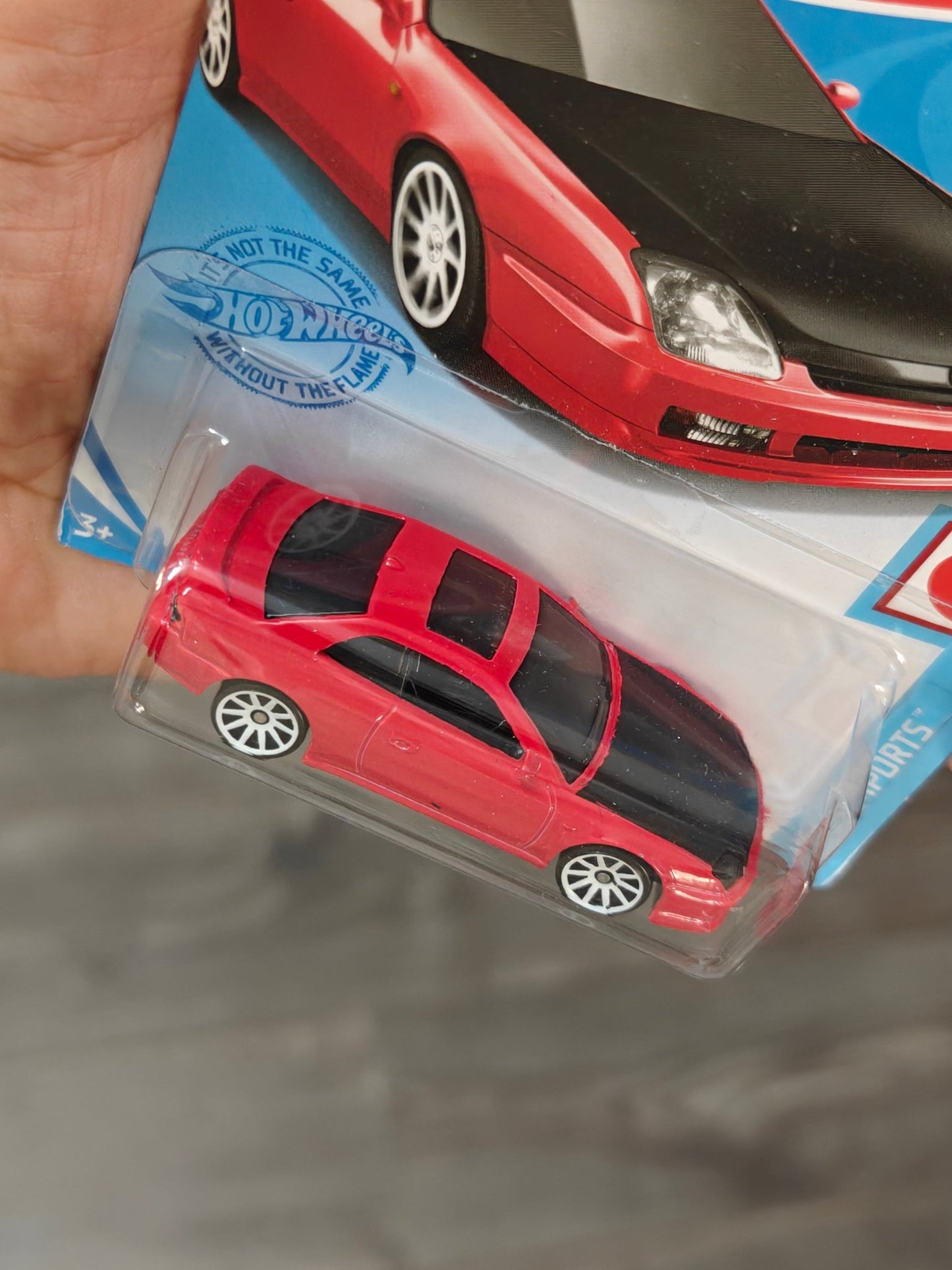 Hot Wheels 1998 Honda Prelude - Red (Imported) - Kinder Logs