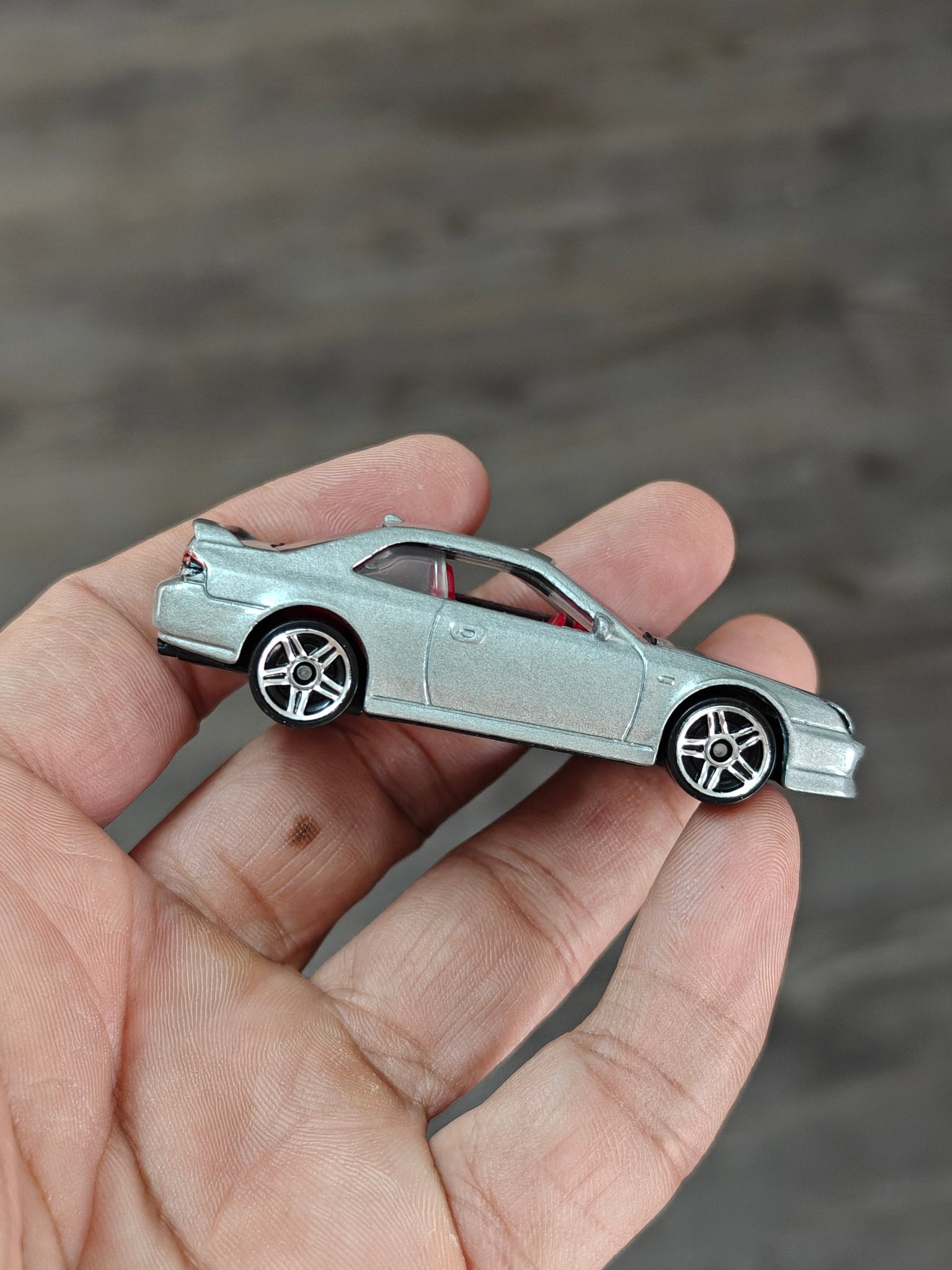 Hot Wheels 1998 Honda Prelude - Silver (Uncarded - New) - Kinder Logs