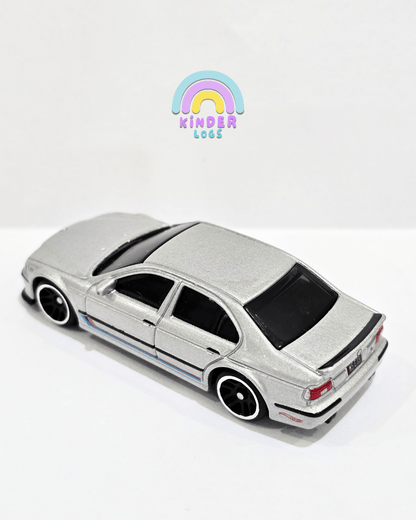 Hot Wheels 2001 BMW M5 - Silver (Uncarded) - Kinder Logs