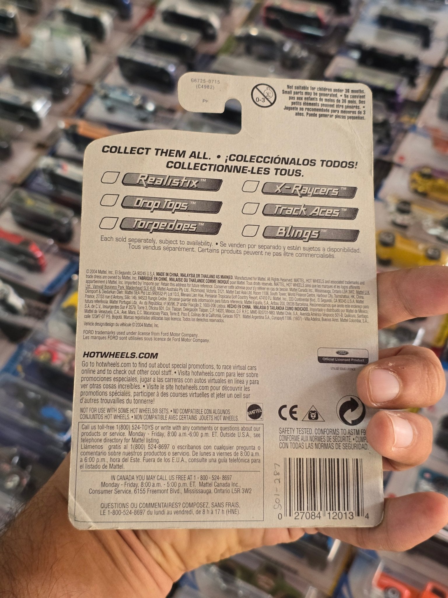 Hot Wheels 2005 Ford Mustang GT (2004 Card) - Kinder Logs