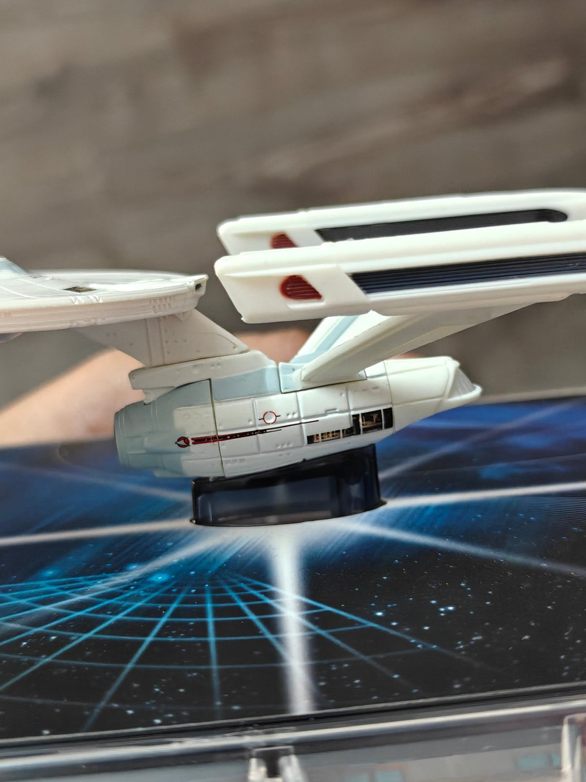 Hot Wheels 2009 San Diego Comic-Con Exclusive 'Star Trek U.S.S. Enterprise' - Kinder Logs