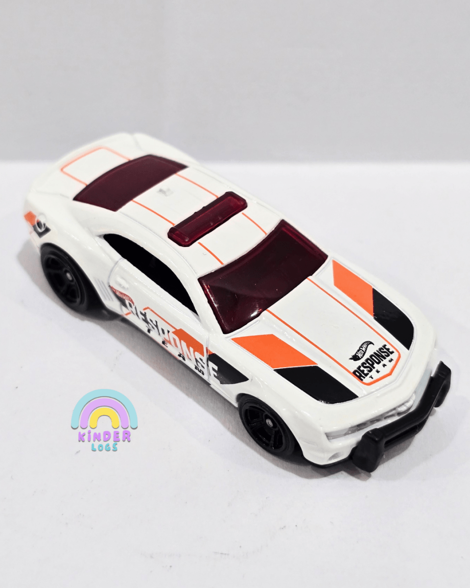 Hot Wheels 2010 Chevrolet Camaro SS - White (Uncarded) - Kinder Logs