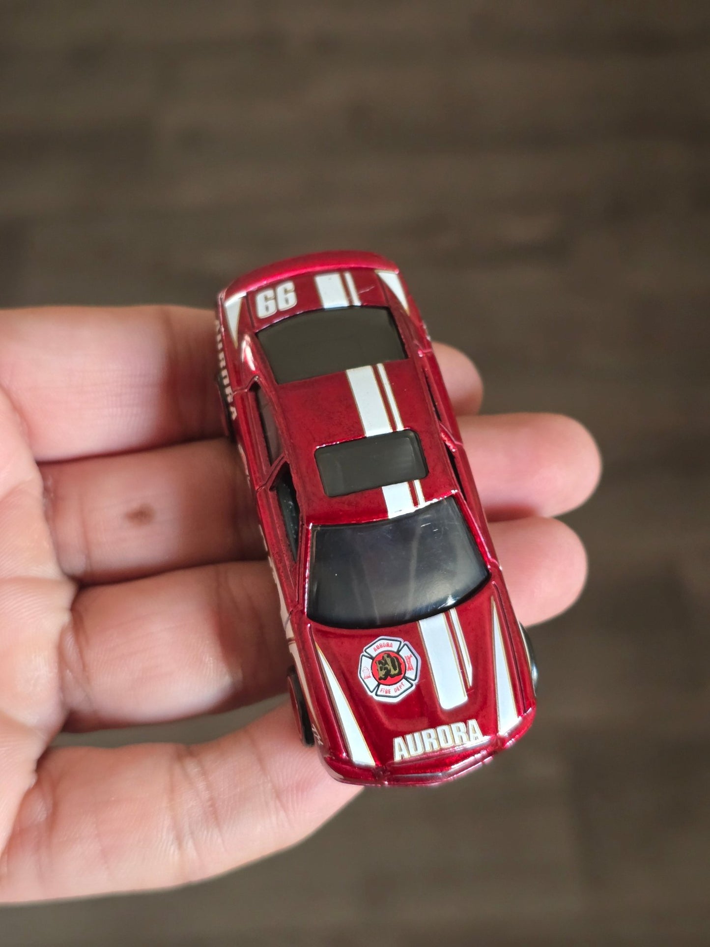 Hot Wheels 2011 Dodge Charger R/T Super Treasure Hunt (Uncarded - New) - Kinder Logs