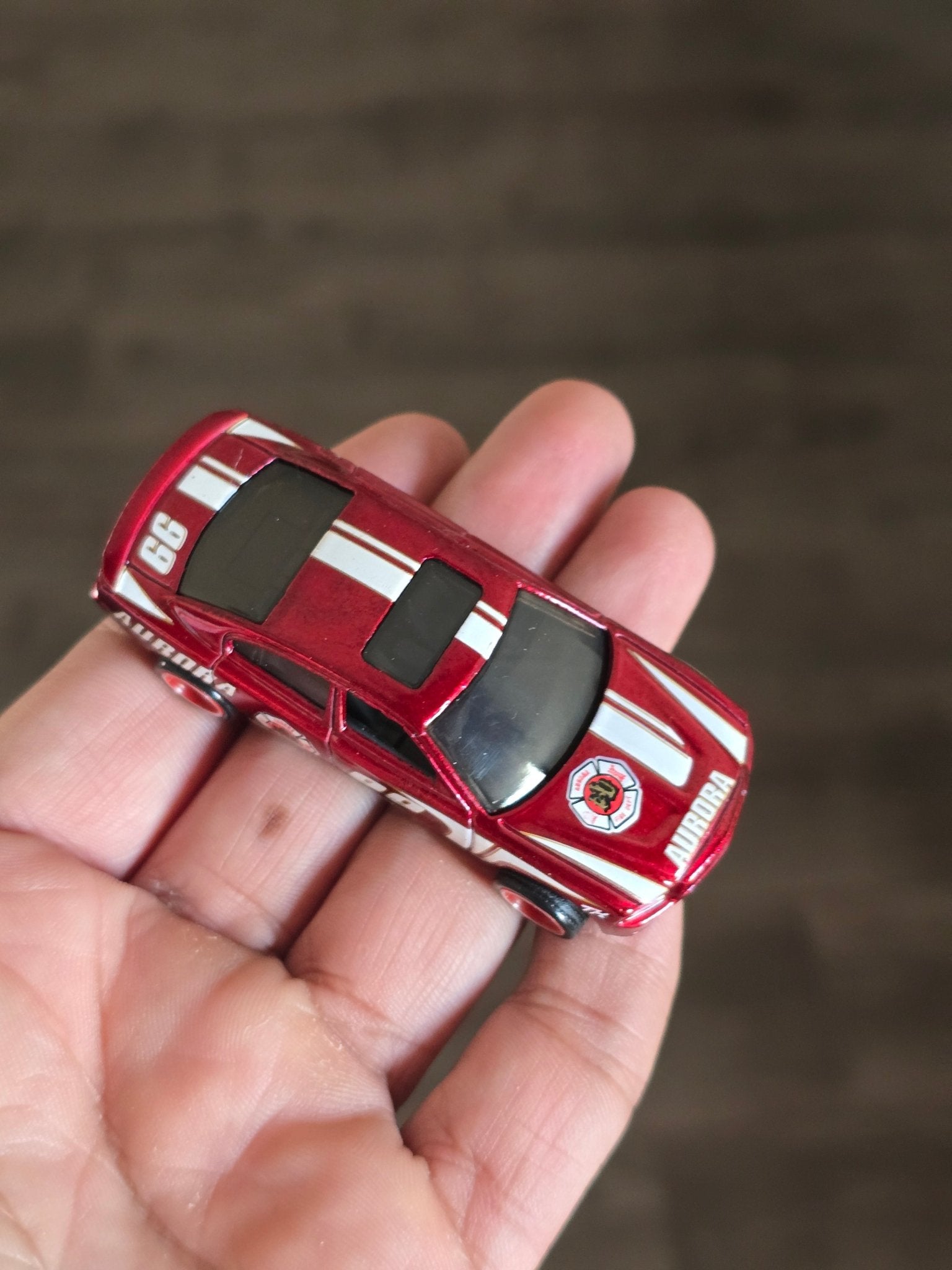 Hot Wheels 2011 Dodge Charger R/T Super Treasure Hunt (Uncarded - New) - Kinder Logs