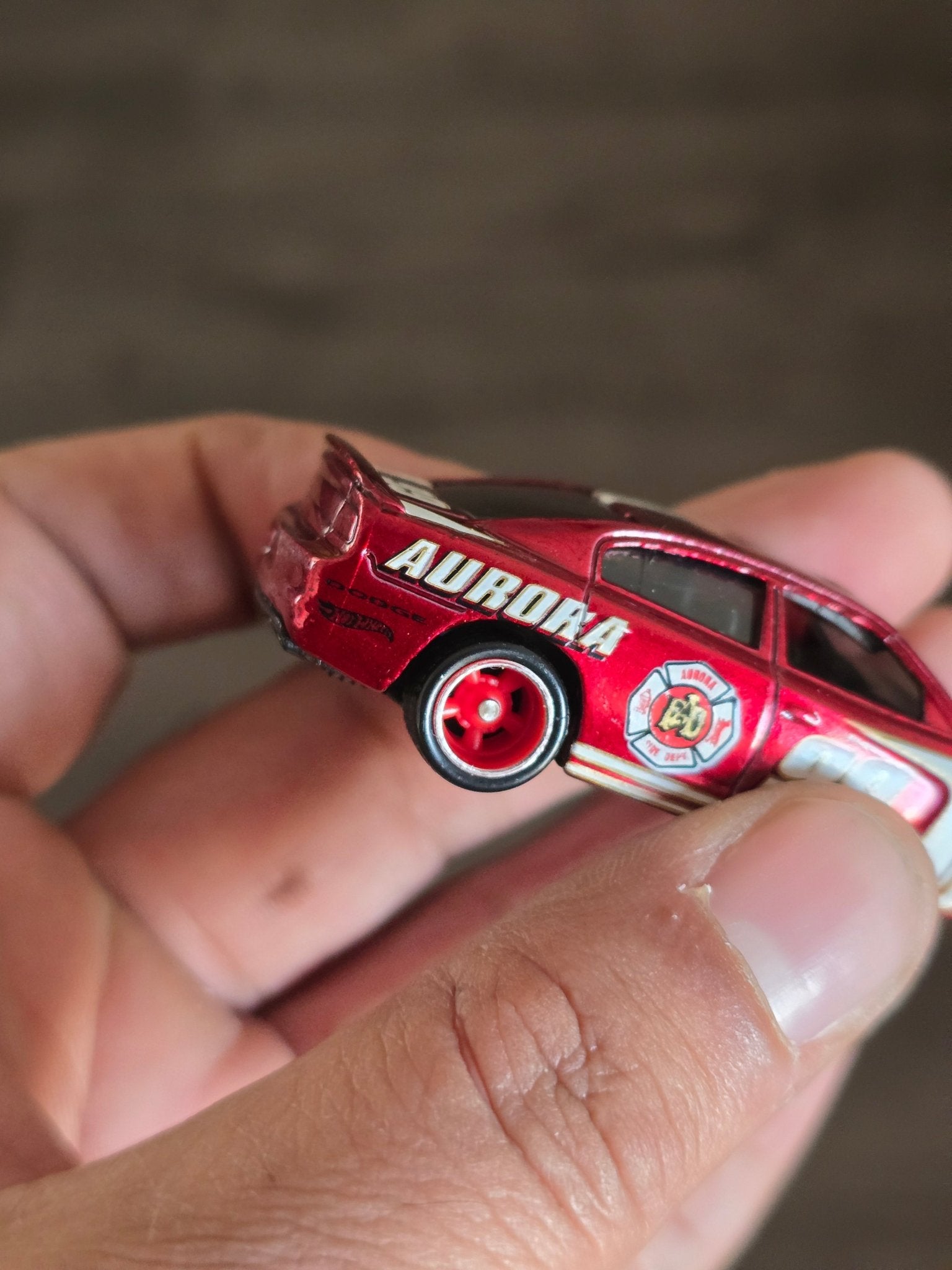 Hot Wheels 2011 Dodge Charger R/T Super Treasure Hunt (Uncarded - New) - Kinder Logs