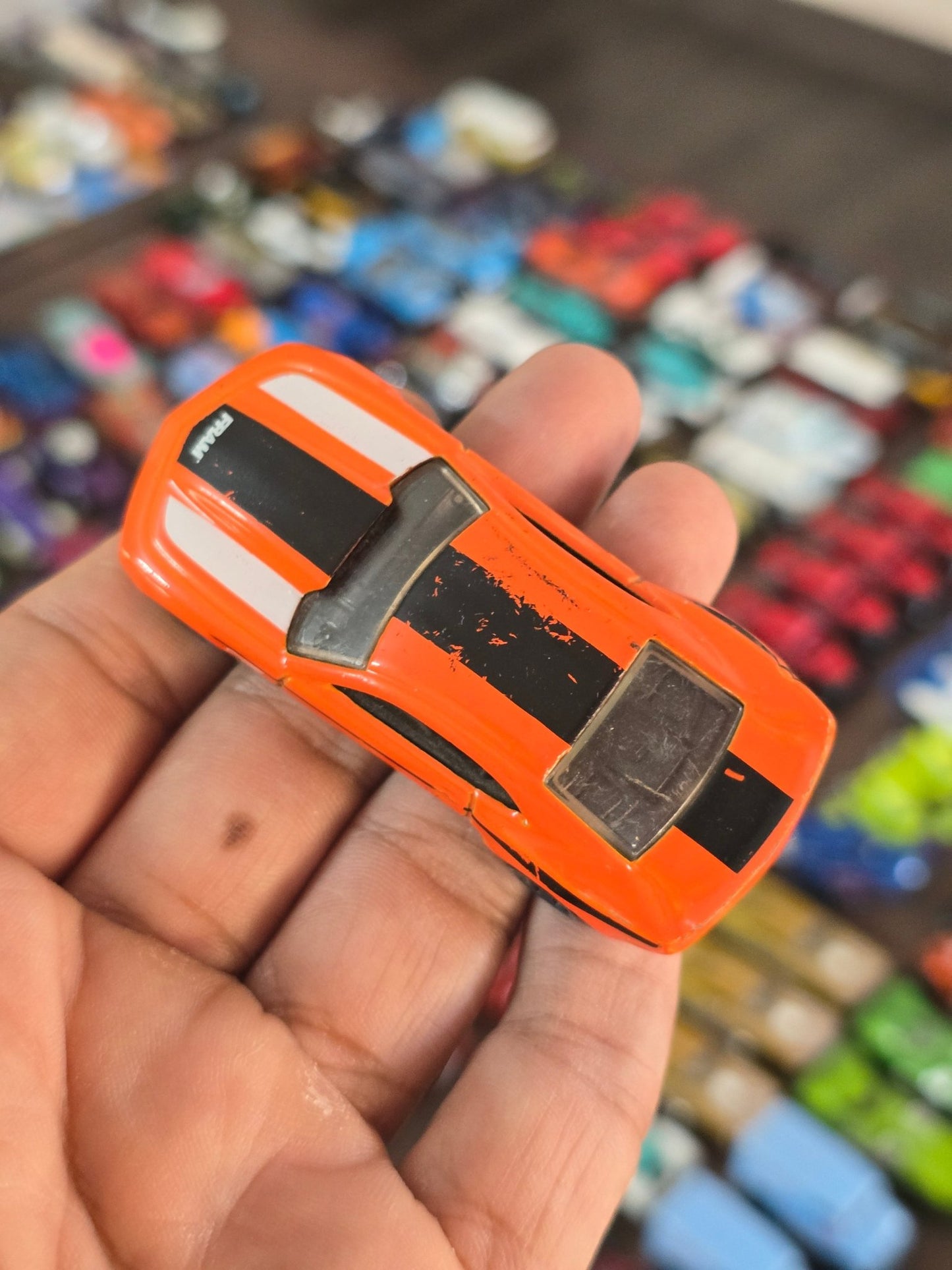 Hot Wheels 2013 Chevrolet Copo Camaro - Orange (Pre - Owned) - Kinder Logs