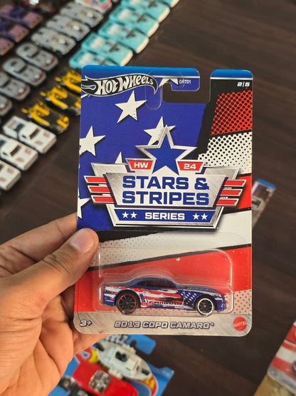 Hot Wheels 2013 COPO Camaro - Stars And Stripes Series (Imported) - Kinder Logs