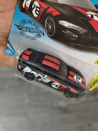 Hot Wheels 2015 Ford Mustang GT Borla - Black (Imported) - Kinder Logs