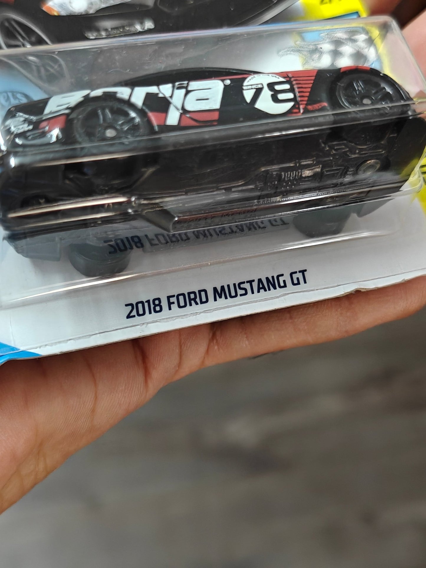 Hot Wheels 2015 Ford Mustang GT Borla - Black (Imported) - Kinder Logs