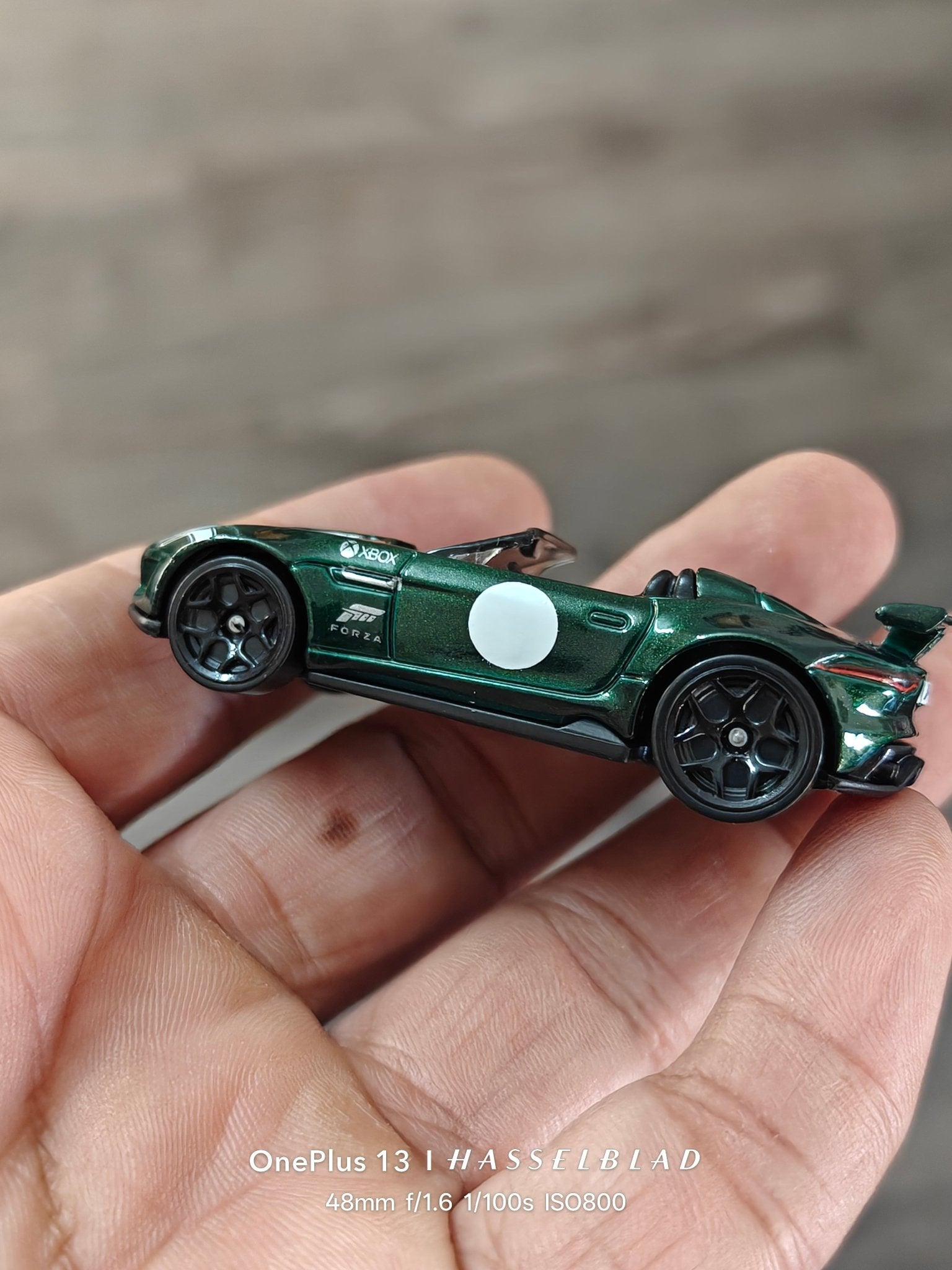 Hot Wheels 2015 Jaguar F - Type Project 7 - Forza (Uncarded - New) - Kinder Logs