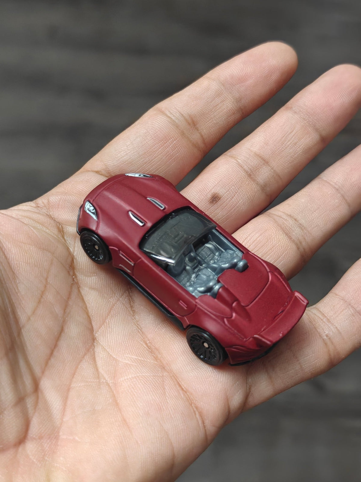 Hot Wheels 2015 Jaguar F-Type Project 7 - Matte Red (Uncarded - New) - Kinder Logs