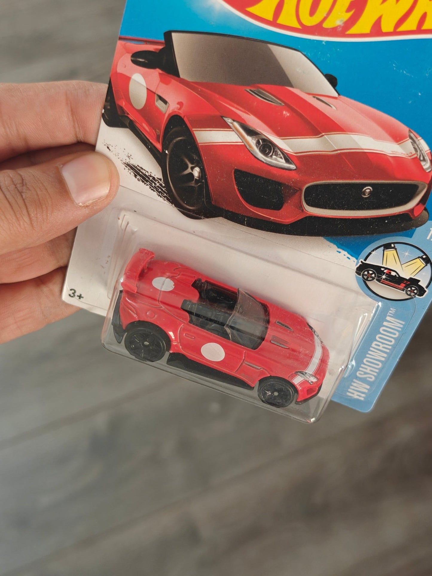 Hot Wheels 2015 Jaguar F - Type Project 7 - Red (Imported) - Kinder Logs