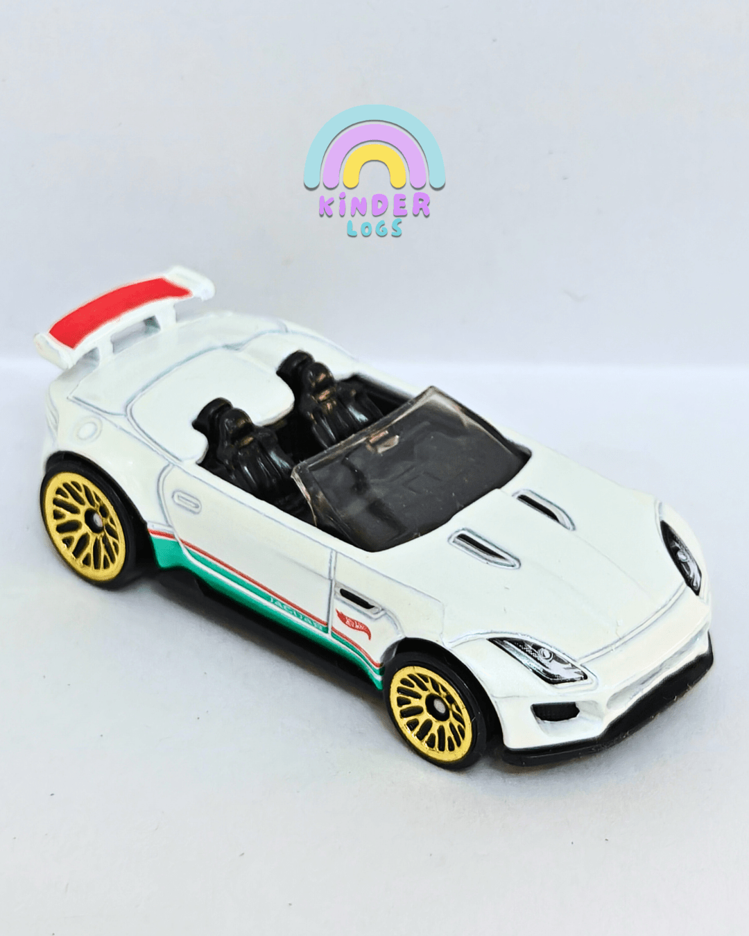 Hot Wheels 2015 Jaguar F - Type Project 7 - White (Uncarded - New) - Kinder Logs