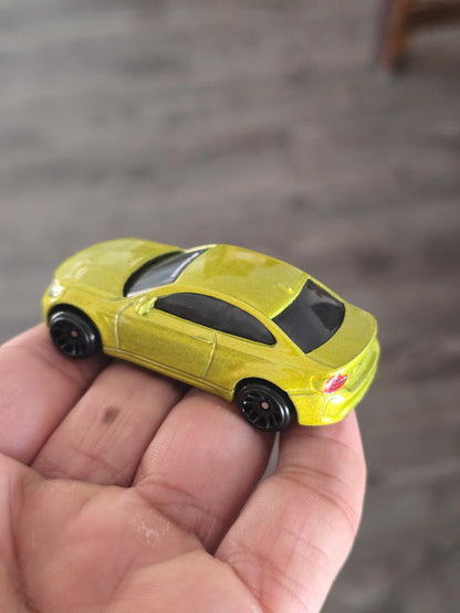 Hot Wheels 2016 BMW M2 - Lemon Green (Uncarded - New) - Kinder Logs