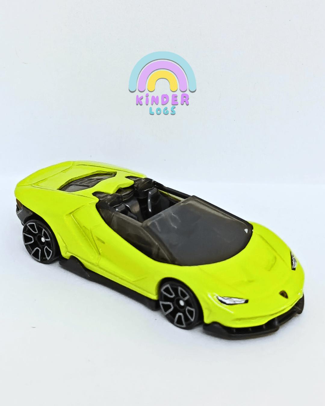Hot Wheels 2016 Lamborghini Centenario Roadster - Green (Uncarded - New) - Kinder Logs