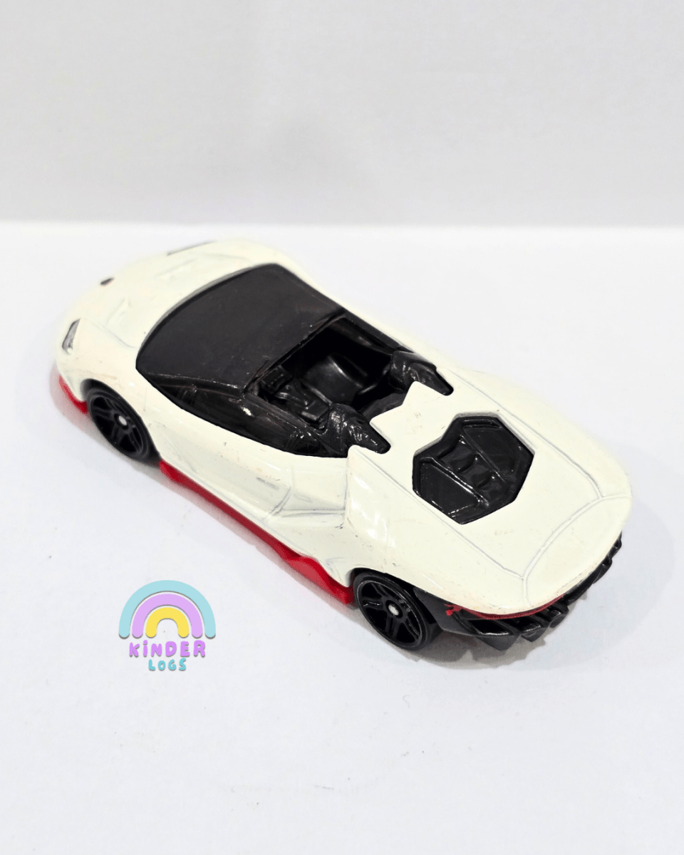 Hot Wheels 2016 Lamborghini Centenario Roadster (Uncarded) - Kinder Logs