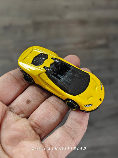 Hot Wheels 2016 Lamborghini Centenario Roadster - Yellow (Uncarded - New) - Kinder Logs