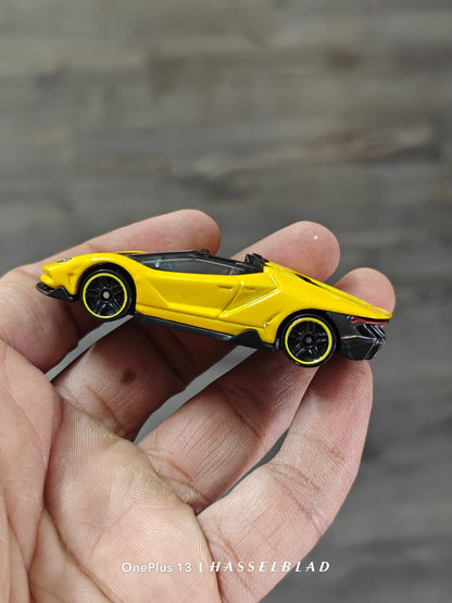 Hot Wheels 2016 Lamborghini Centenario Roadster - Yellow (Uncarded - New) - Kinder Logs