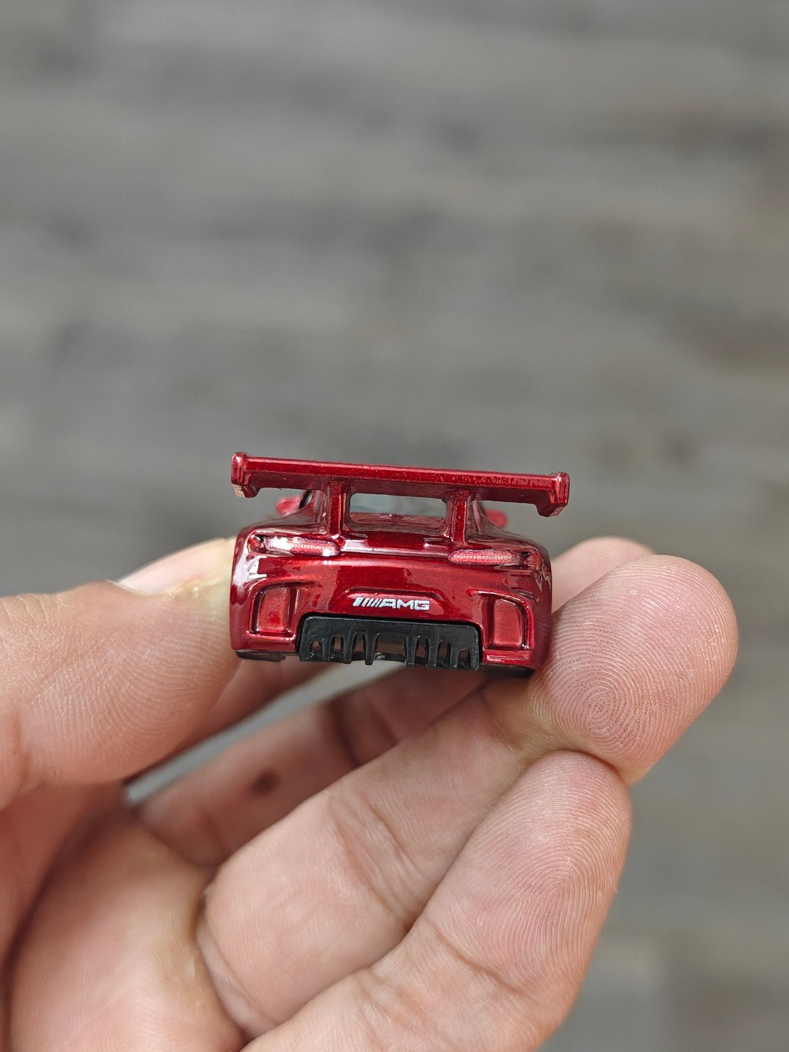 Hot Wheels 2016 Mercedes - AMG GT3 - Maroon (Uncarded - New) - Kinder Logs