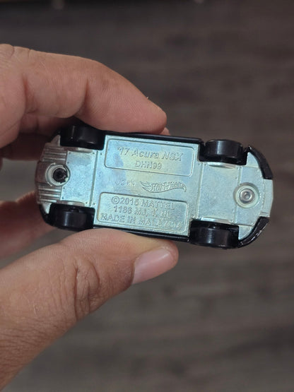 Hot Wheels 2017 Acura NSX - Hybrid Speed (Uncarded - New) - Kinder Logs