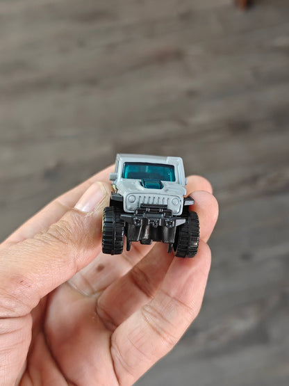 Hot Wheels 2017 Jeep Wrangler - Grey (Uncarded - New) - Kinder Logs