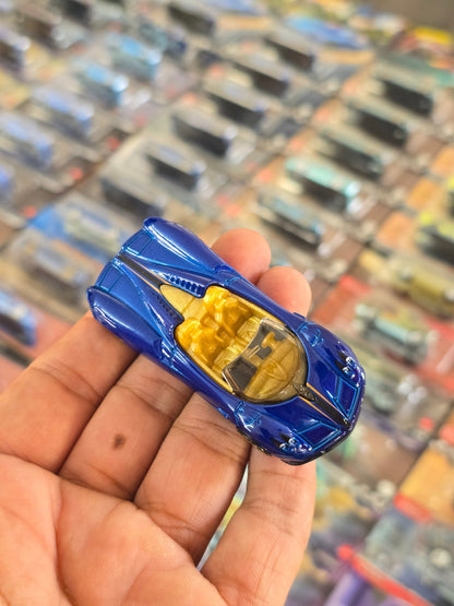 Hot Wheels 2017 Pagani Huayra Roadster - Blue (Uncarded) - Kinder Logs