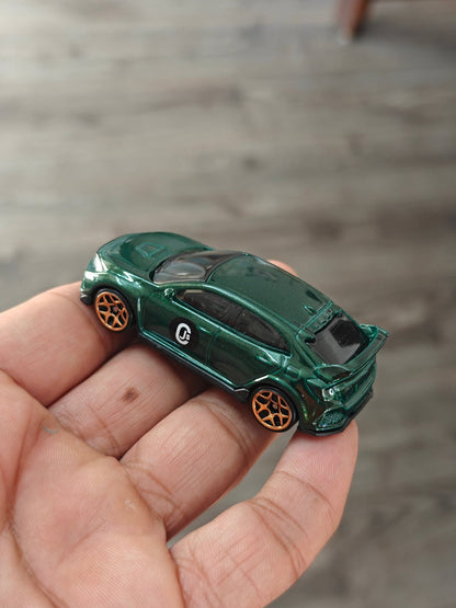 Hot Wheels 2018 Honda Civic Type R - Green (Uncarded - New) - Kinder Logs