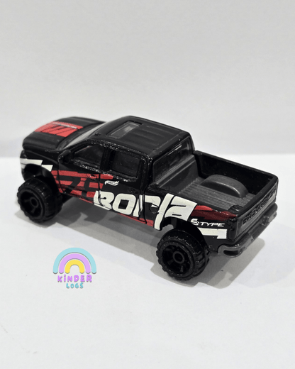 Hot Wheels 2019 Chevrolet Silverado Trail Boss LT Borla (Uncarded) - Kinder Logs