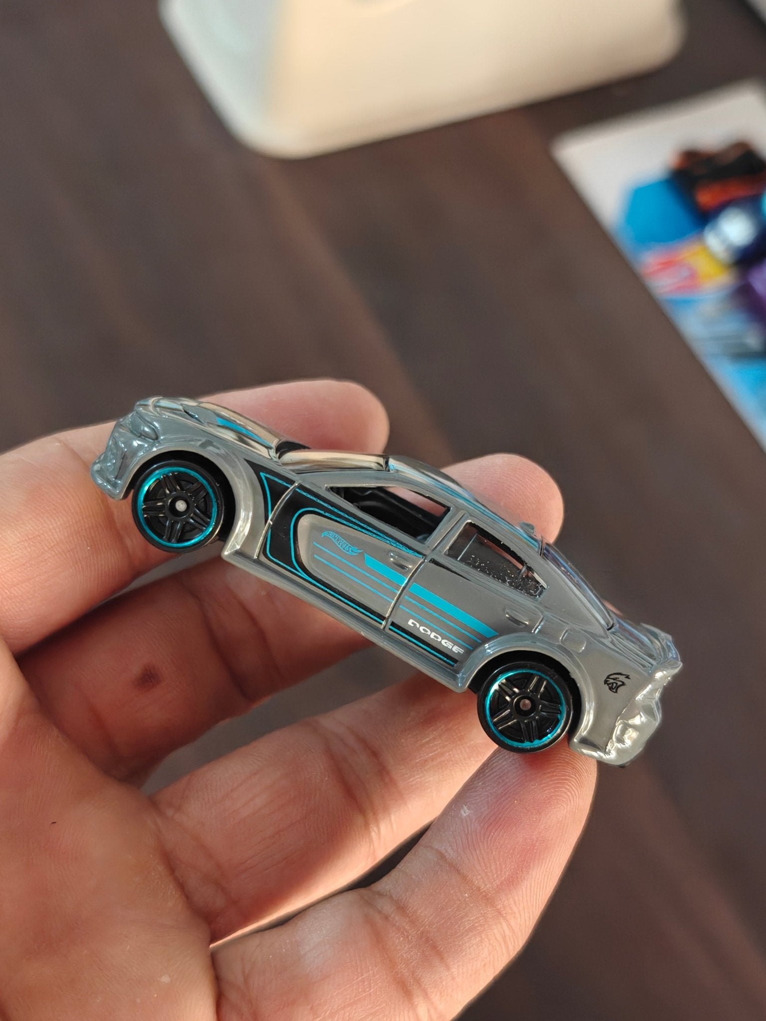 Hot Wheels 2020 Dodge Charger Hellcat - Grey (Uncarded - New) - Kinder Logs