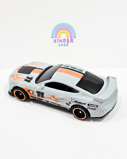 Hot Wheels 2020 Ford Shelby GT500 - Grey (Uncarded - New) - Kinder Logs