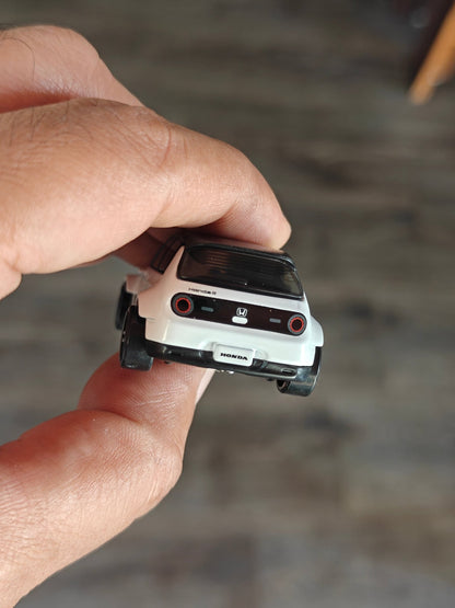 Hot Wheels 2020 Honda E Custom - White (Uncarded - New) - Kinder Logs