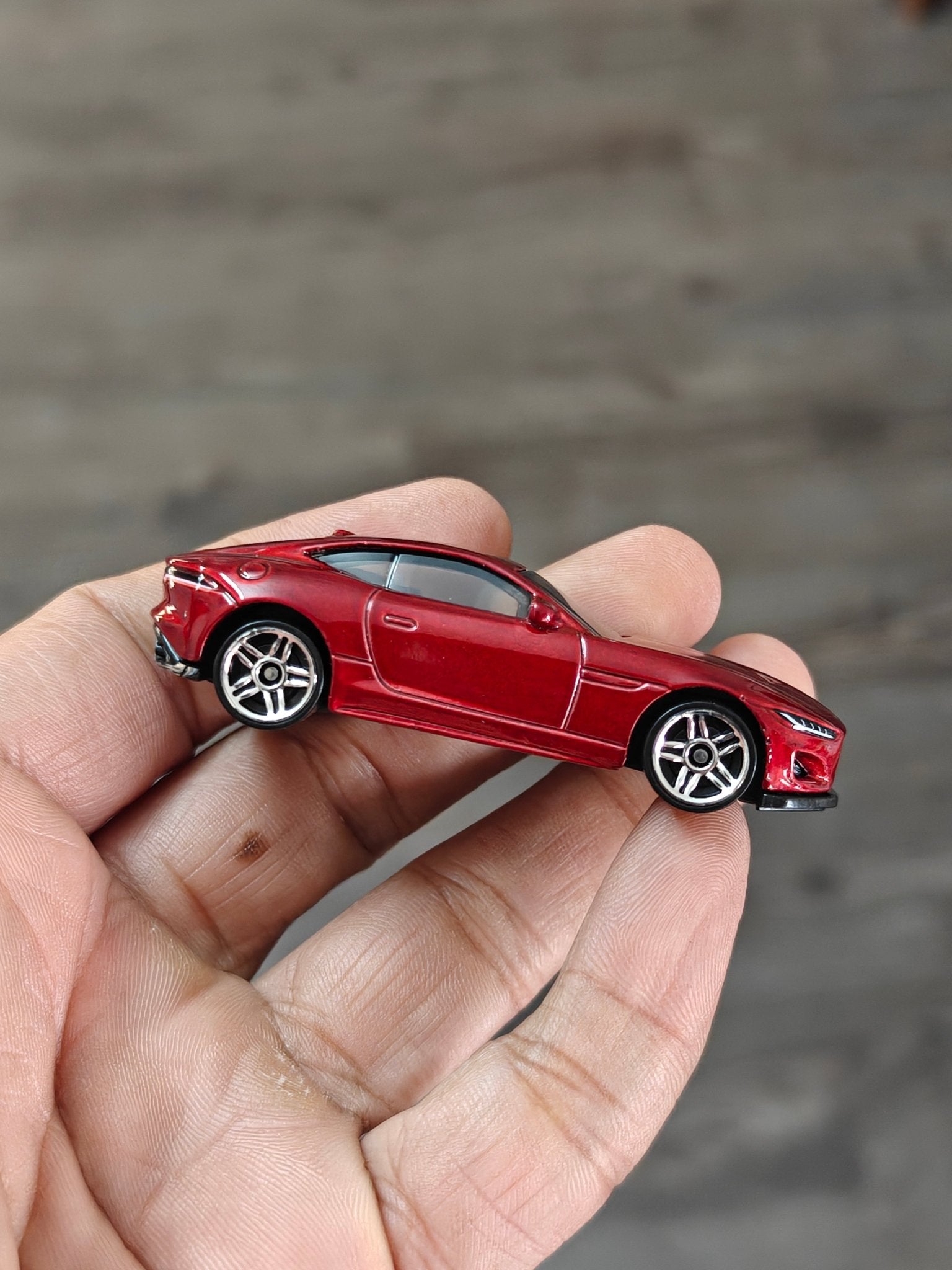Hot Wheels 2020 Jaguar F-Type - Red (Uncarded - New) - Kinder Logs