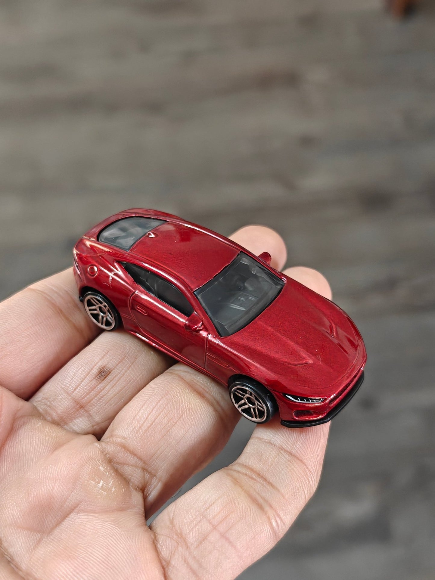 Hot Wheels 2020 Jaguar F - Type - Red (Uncarded - New) - Kinder Logs