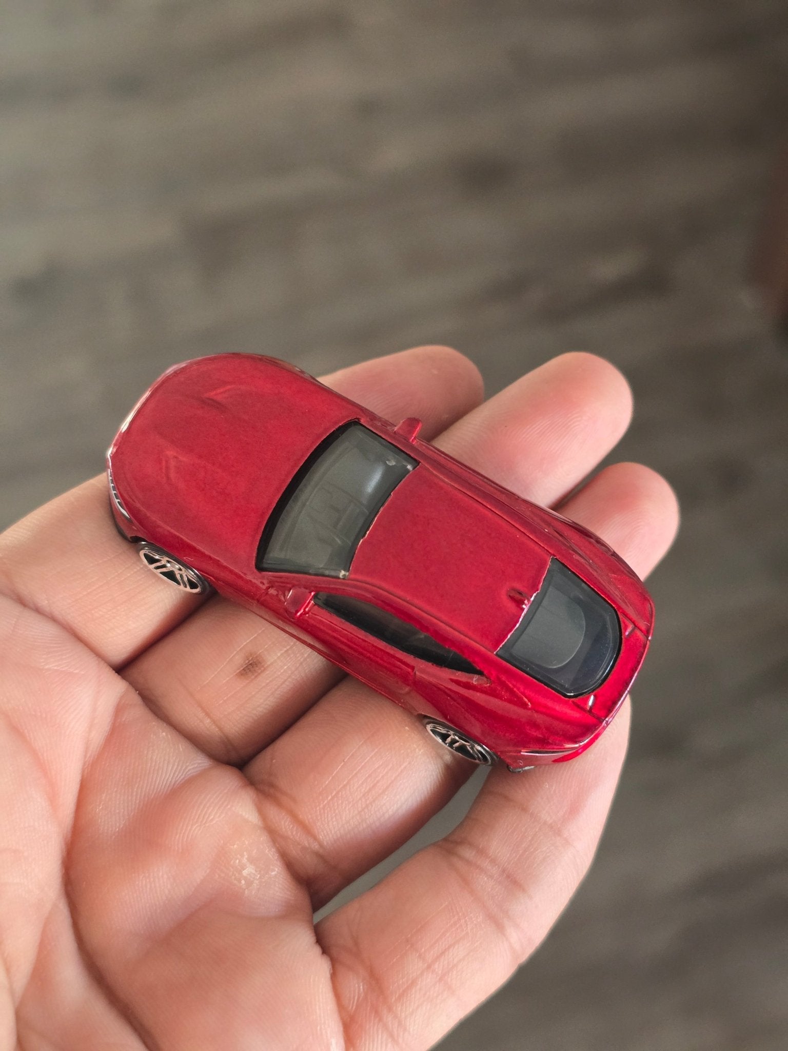 Hot Wheels 2020 Jaguar F - Type - Red (Uncarded - New) - Kinder Logs