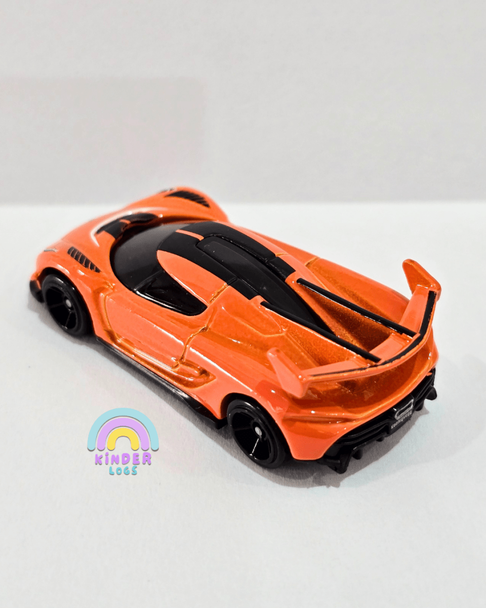 Hot Wheels 2020 Koenigsegg Jesko - Orange (Uncarded) - Kinder Logs